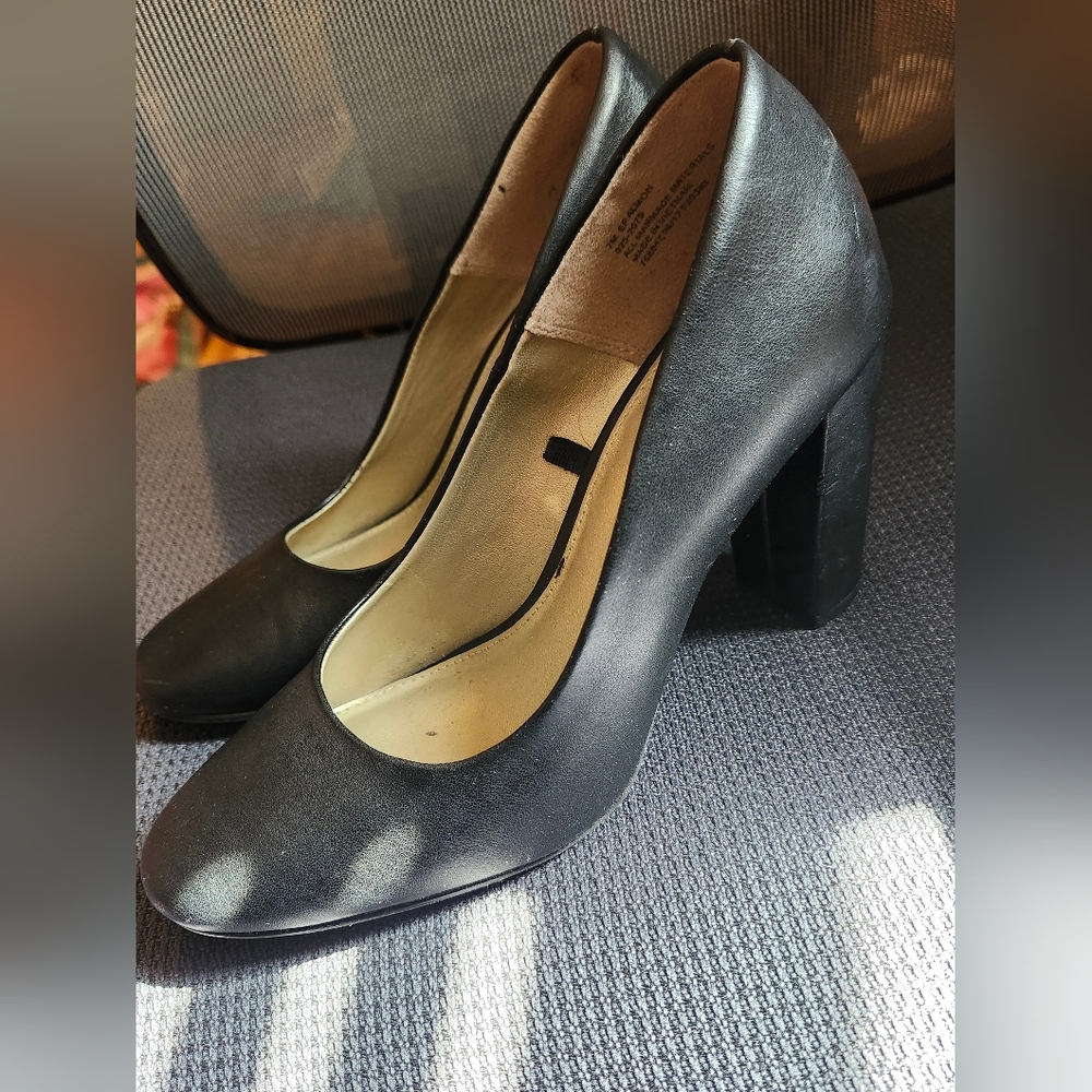 East 5th Elegant Black Heels